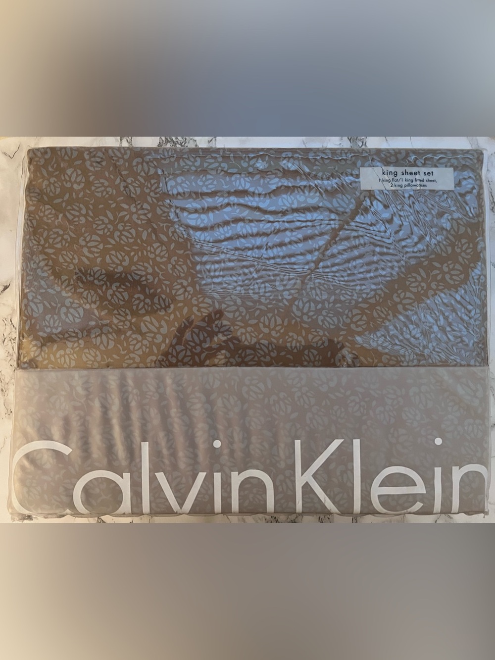 Calvin Klein Cayman King Sheets Floral Print on Beige Sheet
